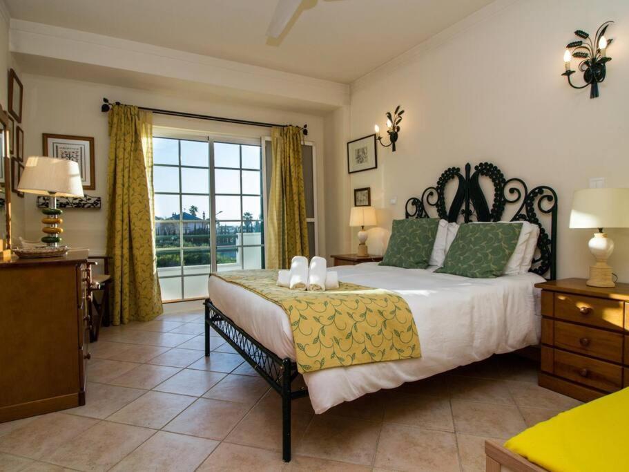 Joia Da Gale House - Pool And Garden & Bbq & Gale Beach Albufeira Ngoại thất bức ảnh